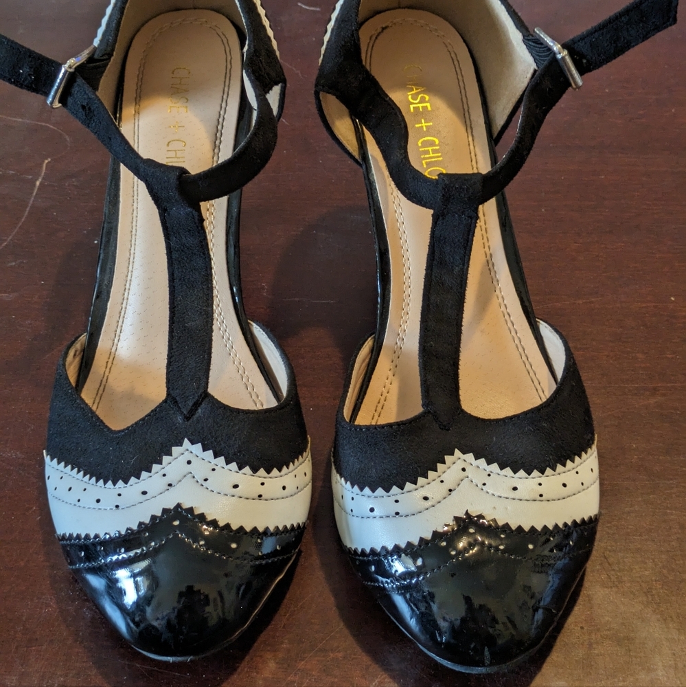 Chase + Chloe back and white heels
